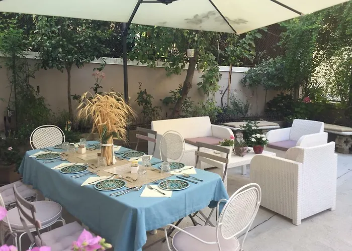 Residenza Elisa Bed & Breakfast 4*