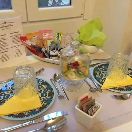 לינה וארוחת בוקר Residenza Elisa דסנזאנו דל גארדה