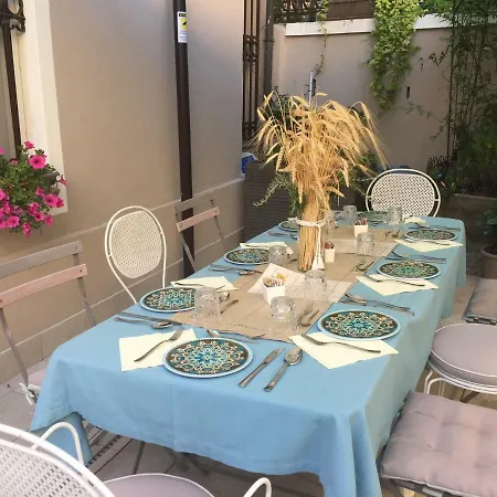 Residenza Elisa 4* דסנזאנו דל גארדה