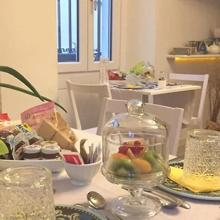 Residenza Elisa ديسينسانو ديل غاردا