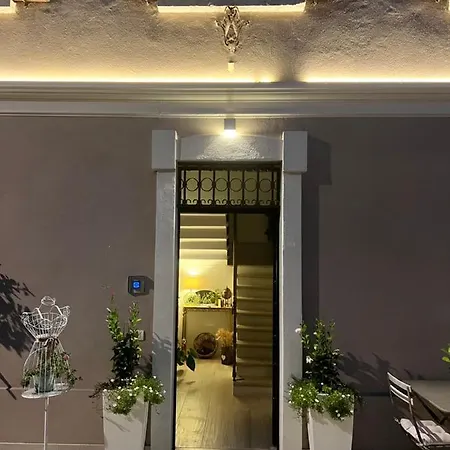 Residenza Elisa فندق مبيت وإفطار ديسينسانو ديل غاردا