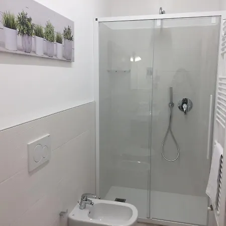 Residenza Elisa فندق مبيت وإفطار ديسينسانو ديل غاردا